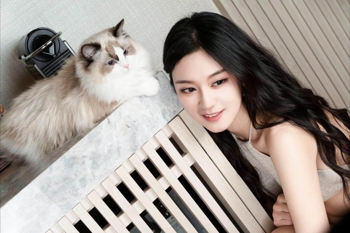 沿着边境看中国 七十华章耀天山丨布茹玛汗·毛勒朵：刻在石头上的忠诚